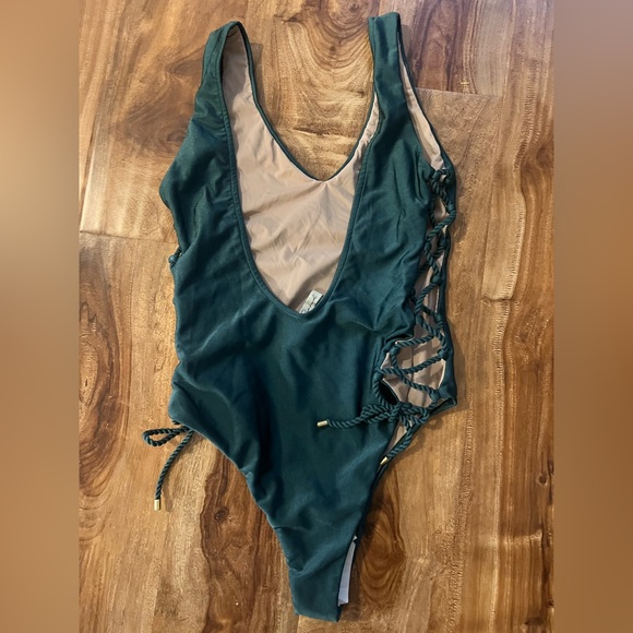 Rio del Sol one piece bikini size (medium /small) (read description) Green - Picture 3 of 5